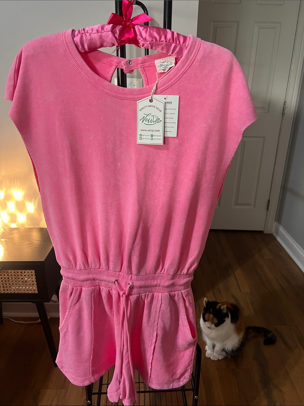 Very J New’in Short Sleeve Open Back Romper